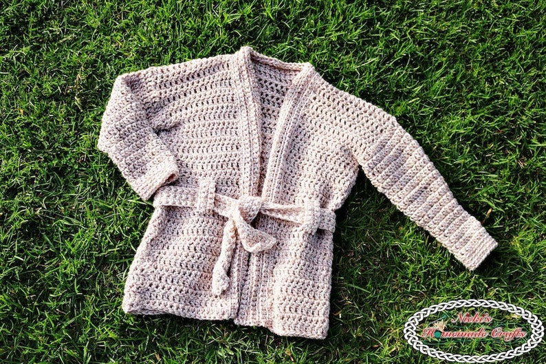 Crochet Pattern: Chunky Belted Crochet Cardigan sizes XS, M, L, Xl, XXL, 3XL, 4XL cozy, comfy and easy image 3