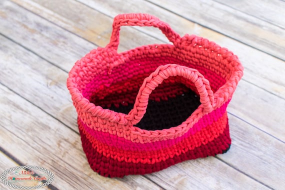 Handmade Shopping Bag 😊 (crocheted with tshirt yarn) : r/handmade