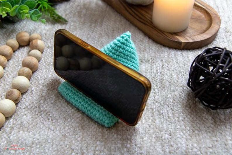 Phone Stand Pattern CROCHET Phone Holder PATTERN PDF - Small Wedge Style Phone Stand for ...
