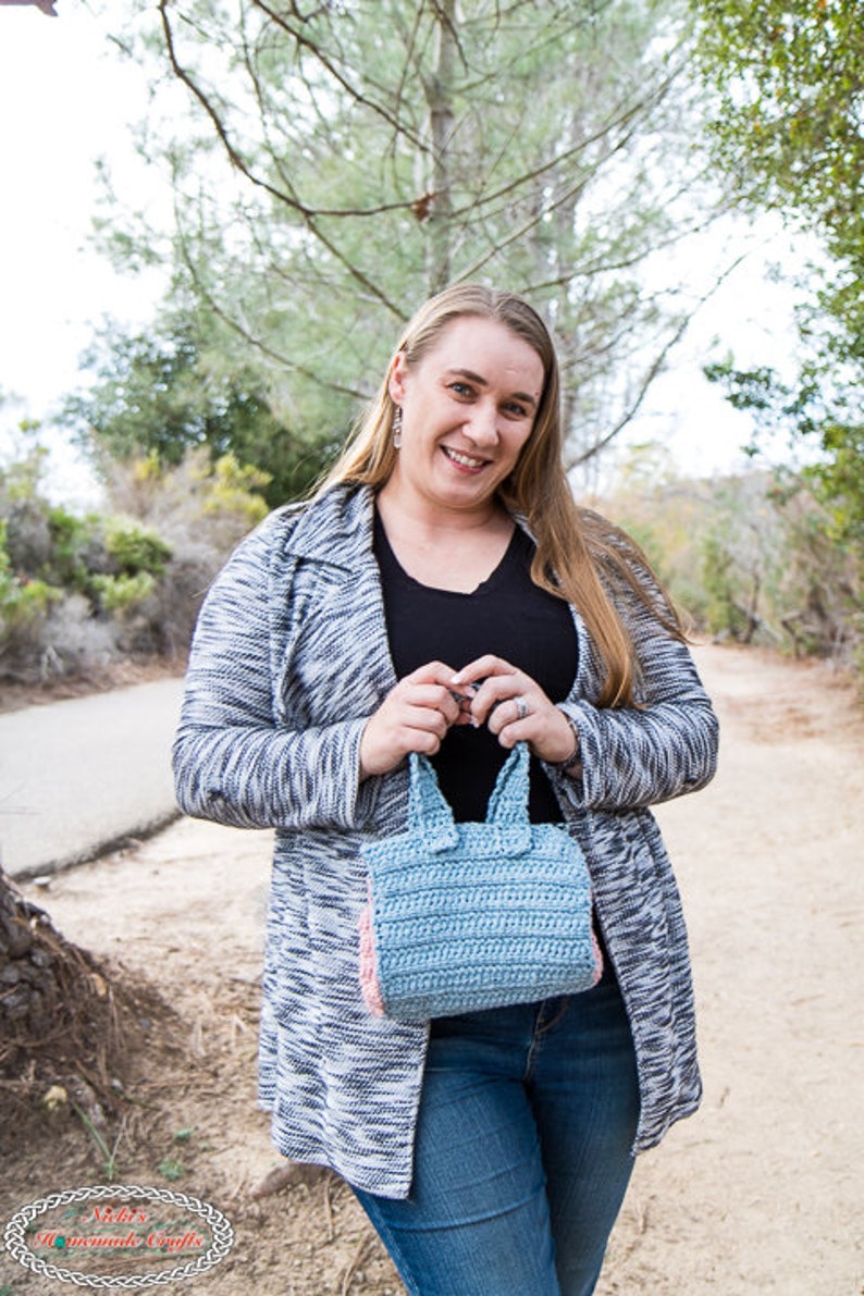 Crochet Pattern / Organizer Bag with Pockets and Zipper image 6