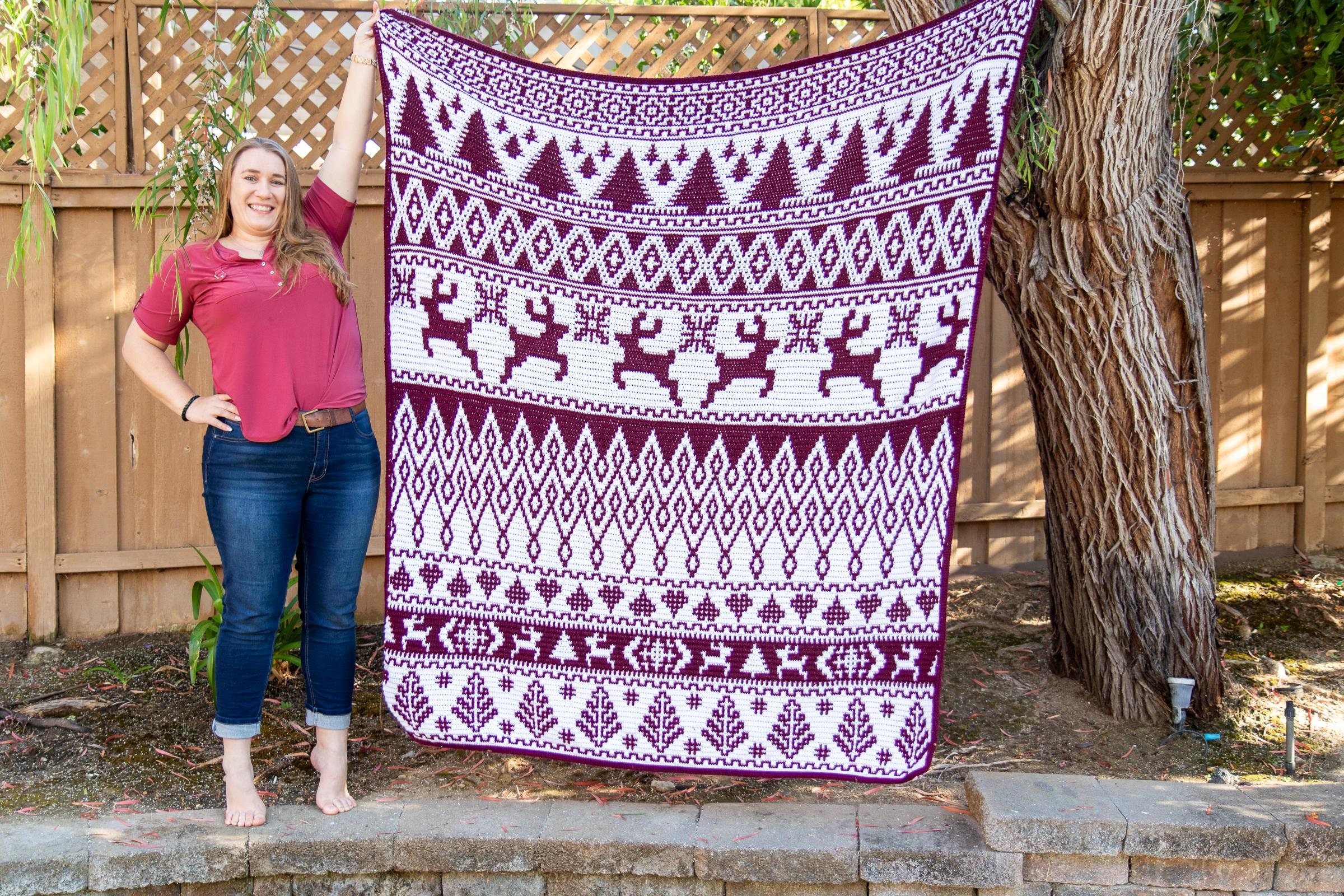 40 Crochet Techniques Patterns with Tunisian Scarves, Doilies, and Filet Designs 16 Christmas Blanket Mosaic Crochet Pattern Crochet Blanket