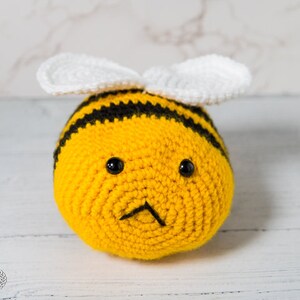 Reversible BEE Amigurumi Plus CROCHET PATTERN to show Happy and Sad Face to Express Emotions image 6