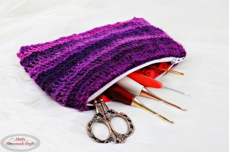 40 Crochet Clutch Bags with Fringe, Wristlets, and Granny Squares 39 Zipper Bag Crochet Pattern Crochet Coin Purse Crochet