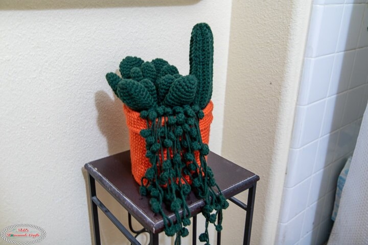 33 Succulent Crochet Patterns for Easy Indoor Garden Decor and Handmade Gifts 11 Succulent Crochet Toilet Paper Cover Pattern Crochet