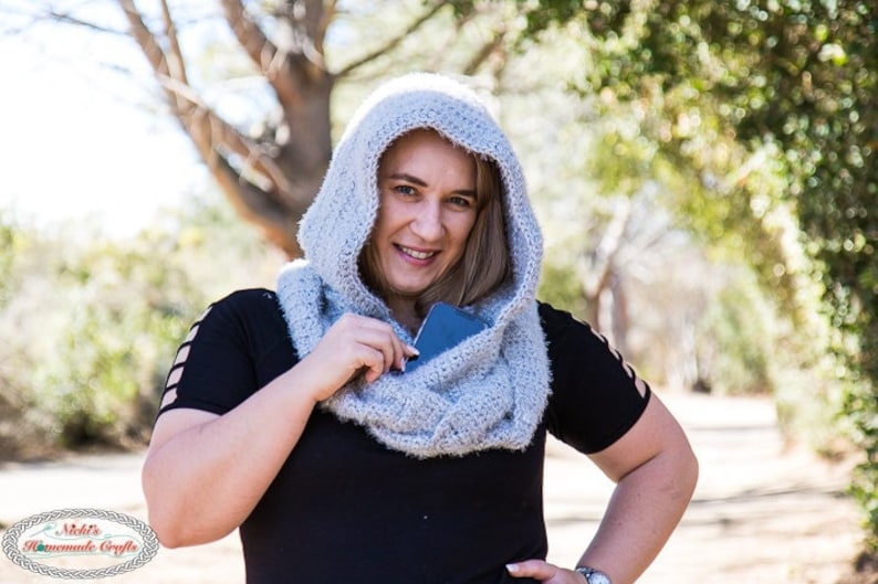 Crochet Pattern / Hooded Infinity Scarf with Pockets image 1