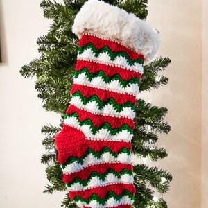 Wave Chevron STOCKING CROCHET PATTERN with Faux Fur Cuff for Christmas and the Holiday Season image 4