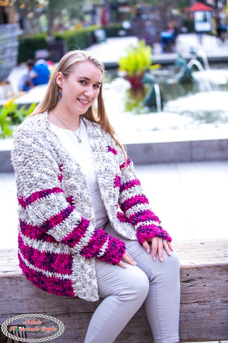 Crochet Pattern: Striped Velvet Cardigan image 3