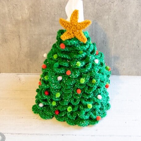 かぎ針編みのクリスマスツリーティッシュボックスカバーパターン