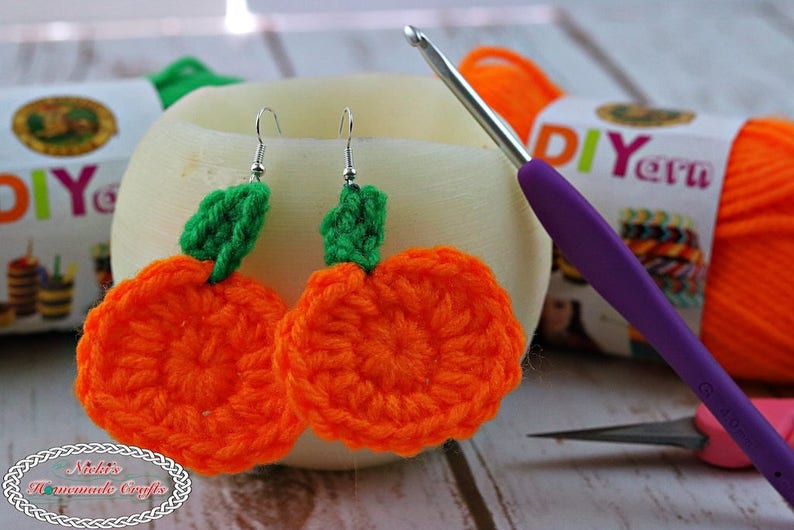 CROCHET PATTERN: Mini Pumpkin Earrings Halloween adult teen decoration diy video tutorial image 3