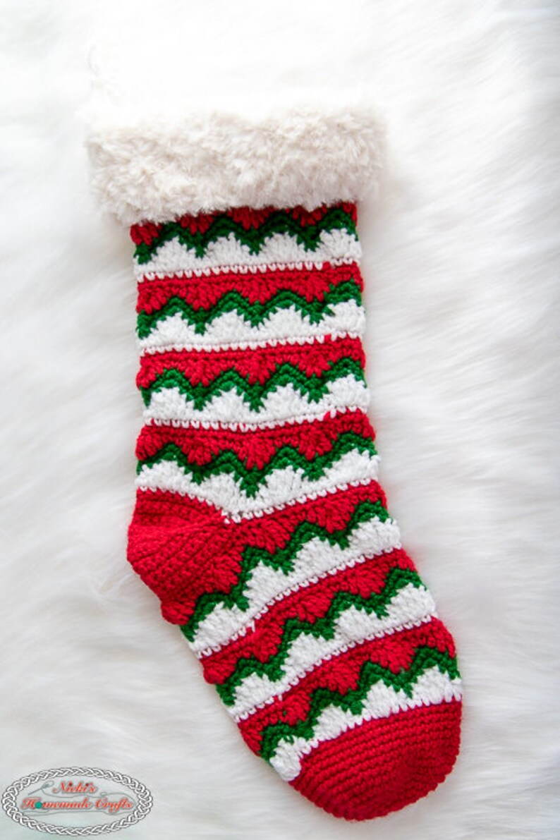 Wave Chevron STOCKING CROCHET PATTERN with Faux Fur Cuff for Christmas and the Holiday Season image 2