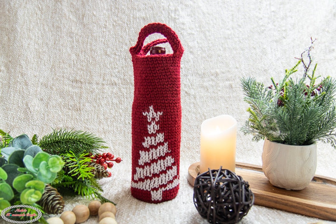 CHRISTMAS Tree Crochet WINE HOLDER Pattern | Crochet Wine Tote ...