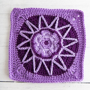 Crochet Pattern: Flower Crochet Square Block for Afghan or Blanket