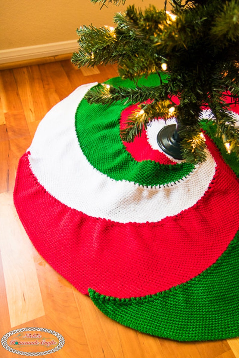 CROCHET PATTERN: Spiral Christmas Tree Skirt for the Holidays to decorate for Gift Giving Season image 7