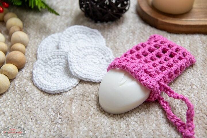 39 Face Scrubby Crochet Patterns: Enhance Your Skincare Routine Today! 4 Crochet Scrubbies with Soap Bag Pattern Crochet Face