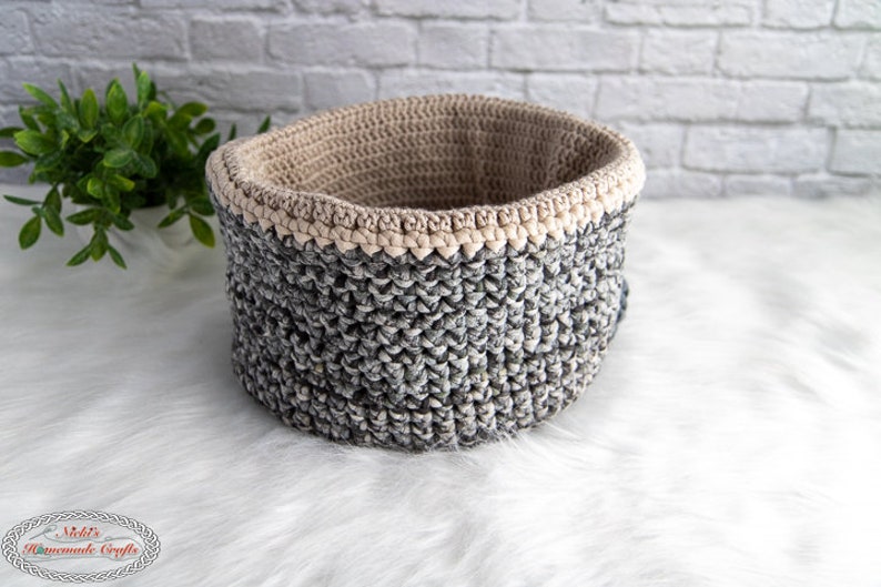 Multi-Reversible BASKET CROCHET PATTERN Crochet Basket with Pockets Crochet Basket with Drawstring image 8