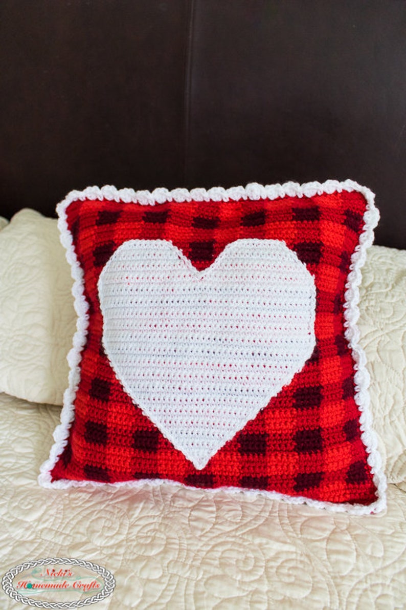 CROCHET PILLOW PATTERN Pillow Cover Pattern Crochet Heart Crochet Home Decor Throw Pillow Pattern image 6
