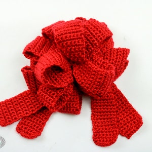 Crochet Pattern: Real Pull String Bow that is Reusable image 5