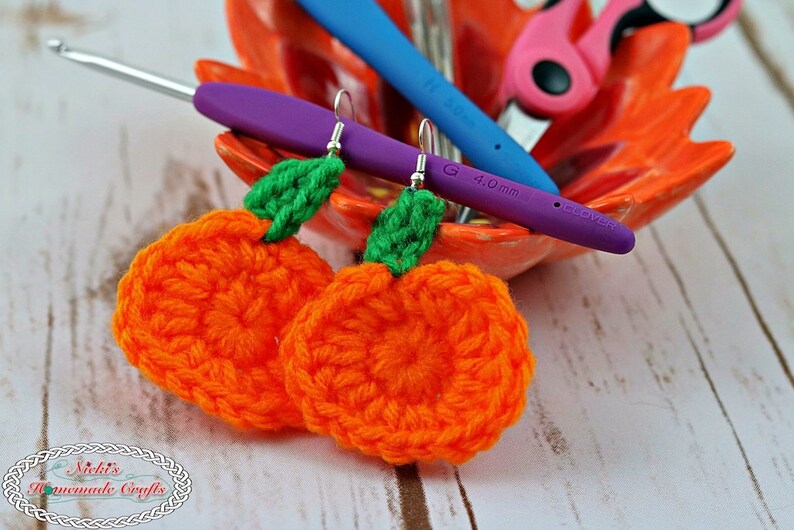 CROCHET PATTERN: Mini Pumpkin Earrings Halloween adult teen decoration diy video tutorial image 4