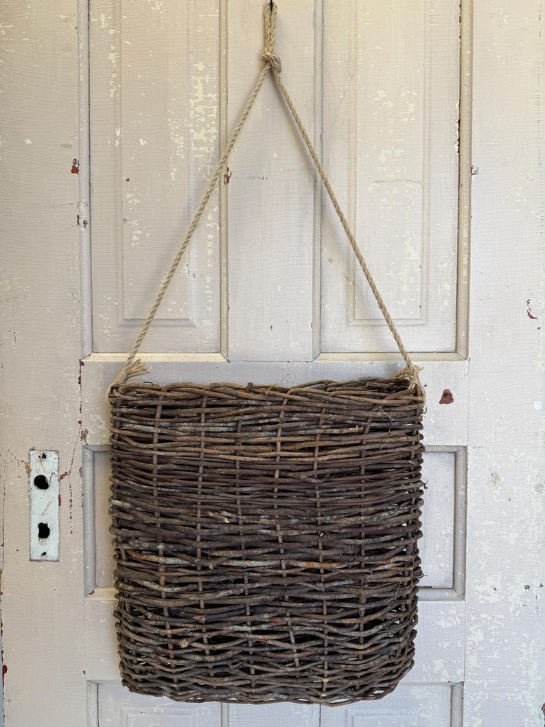 Large Woven Twig Door Basket: Grapevine Hanging Flower Arrangement - Etsy
