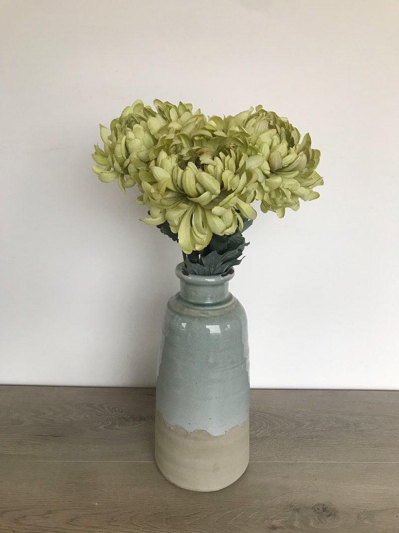Artificial Mum Stems, Silk Flowers, Vase Filler image 7