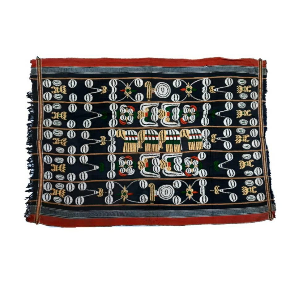 angami traditional shawl