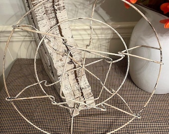 Cesta de alambre blanca estilo rústico vintage: decoración de granja, tarros para conservas ¡PRECIO REDUCIDO!