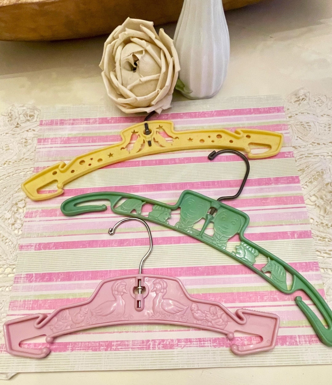 Childrens Vintage Nursery Rhyme Clothes Hangers Lot of 3humpty Dumpty