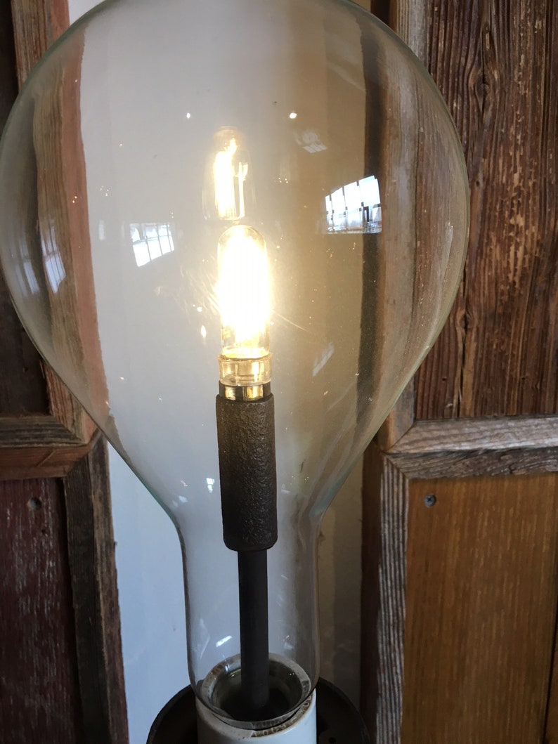 Light FLOOR LAMP Made with TRUCK Spring Idea