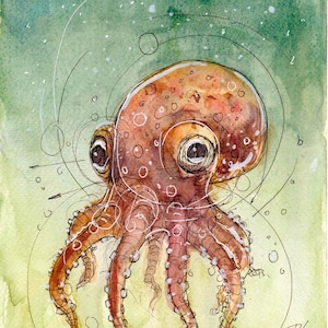 Può includere: Illustrazione ad acquerello di un polpo nei toni dell'arancione e del marrone, con tentacoli dettagliati e grandi occhi. Lo sfondo è una miscela di verde e giallo, con linee e cerchi delicati.