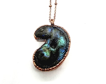 Carved Labradorite Lizard Necklace // Electroformed Jewelry // Matching Copper Chain, Metaphysical Jewelry, Natural Stone Jewelry