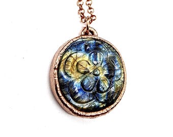 Carved Labradorite Flower Necklace // Electroformed Jewelry // Soldered Gunmetal Chain // Gemstone Necklace, Flash