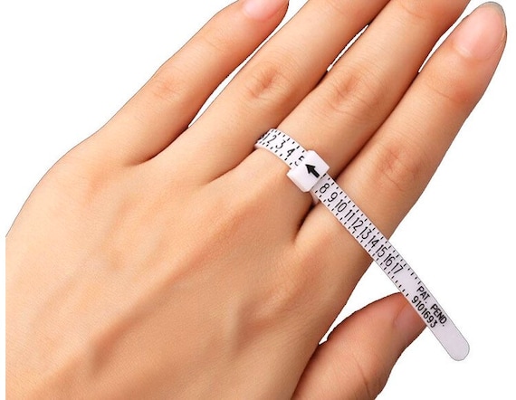 Ring Sizer Gauge 1-17 USA Sizes / Multisizer Economical Ring Sizer Gauge for Men & Women Check Ring Size @ Home Ring Sizer Gauge 1-17 USA Sizes / Multisizer Economical Ring Sizer Gauge for Men & Women Check Ring Size @ Home