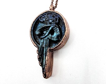 Carved Labradorite Goddess Necklace // Electroformed Jewelry // Soldered Copper Chain // Metaphysical Jewelry //
