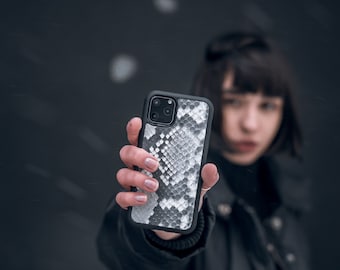 Aesthetic python leather phone case, personalized iphone 14 pro case, genuine leather initial phone case, personalized birthday gift