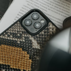 Custodia per iPhone in pelle di pitone, custodia in pelle per iPhone 11 Pro Max, custodia in pelle per iPhone 12 Pro, custodia per telefono retrò personalizzata, custodia per iPhone di lusso