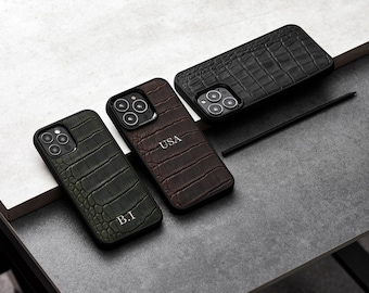 Etui ze skóry cielęcej z wytłoczonym wzorem krokodyla, etui na telefon z inicjałami, akcesoria dla mężczyzn, monogramowe etui ochronne na telefon, iPhone 14, prezent na Halloween