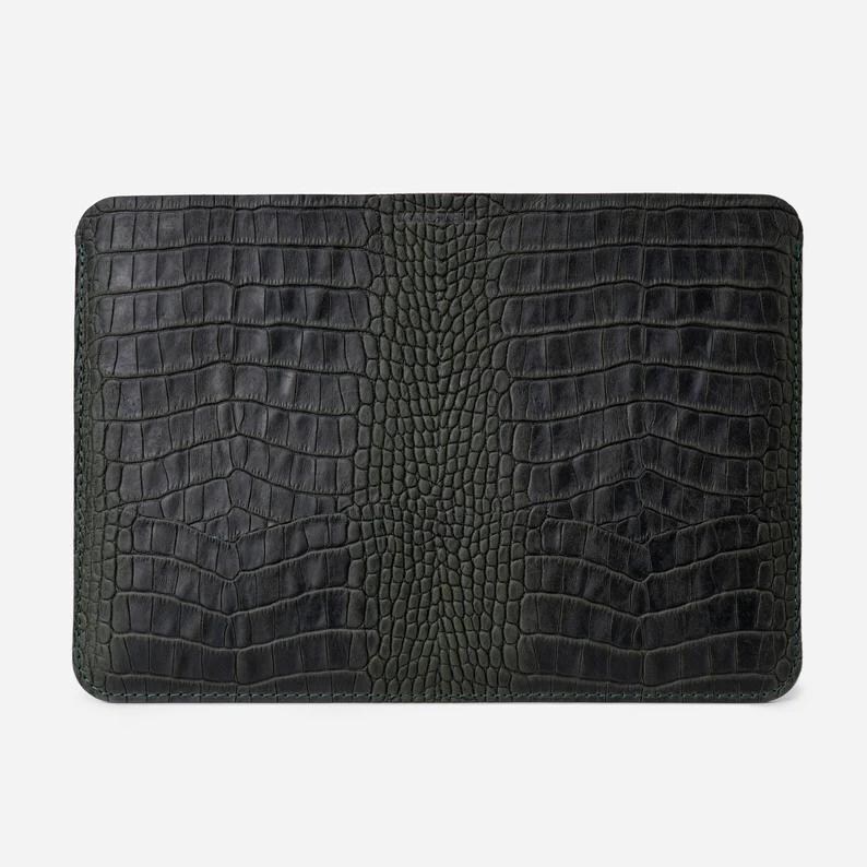 Schwarze Krokodil geprägte MacBook Hülle, Leder Laptop Tasche, MacBook Air 12 13 14 15 16 Tasche, personalisierte MacBook Tasche, Ehemann Geschenk Bild 8