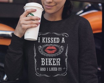 Motortrui, I Kissed a Biker, damesshirt biker, motorcadeaus, motorhoodie, motortrui TH857