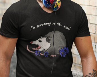 Wütend Opossum Shirt, Ich schreie auf der Innenseite Shirt, Opossum Meme, schreiendes Possum TH475 Geschenk für Papa