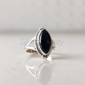 Natural Black onyx ring,Black onyx ring, handmade ring, 925 solid sterling silver ring, 92.5% sterling silver ring, women's ring, boho ring