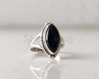 Natural Black onyx ring,Black onyx ring, handmade ring, 925 solid sterling silver ring, 92.5% sterling silver ring, women's ring, boho ring