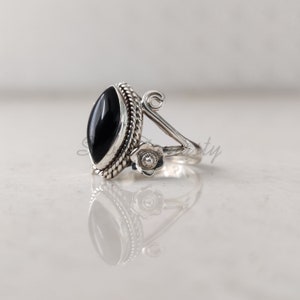 Natural Black onyx Ring, Handcrafted Ring, 92.5 Sterling Silver Ring,Ring For Women, Daily Wear Ring, boho ring,Black Ring, Onyx ring