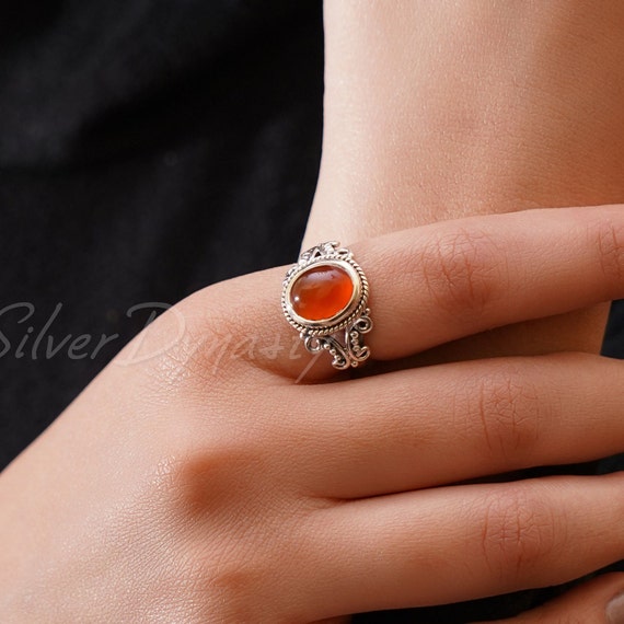 Orange Carnelian and Yellow Citrine Stone Necklace Sterling Silver 35-inch Length Orange Carnelian and Yellow Citrine Stone Necklace Sterling Silver 35-inch Length