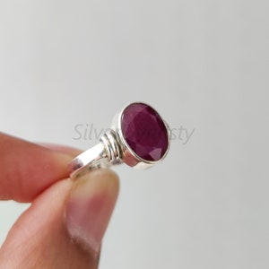 Natural Ruby Ring, 925 Solid Sterling Silver Ring, Handmade Silver Ring, Ring for Women, Boho Ring, Oval Ruby Ring,Red colour stone ring