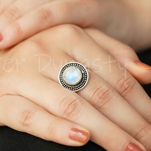 Natural Rainbow Moonstone Ring, 925 Solid Sterling Silver Ring, Round Moonstone Ring, Ring for Women, Silver Boho Ring, Gemstone Ring