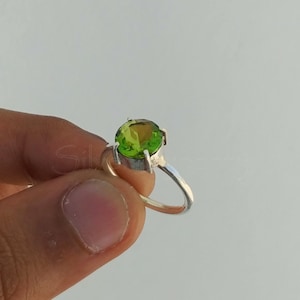 Natural Peridot Ring, Handmade  Ring, 925 Solid Sterling silver Ring, Minimalist Ring, Gift for Her, Peridot Ring, Silver Ring, Gift for Her