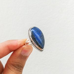 Teardrop Labradorite Ring: Boho 925 Sterling Silver