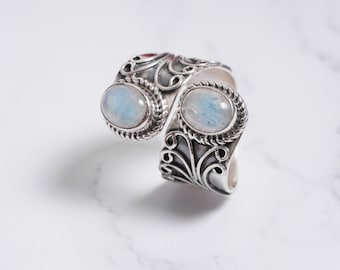 Natural Rainbow Moonstone ring made with 925 Sterling Silver Handmade Gift Womens Ring Anniversary Gift Blue Fire Moonstone Ring.