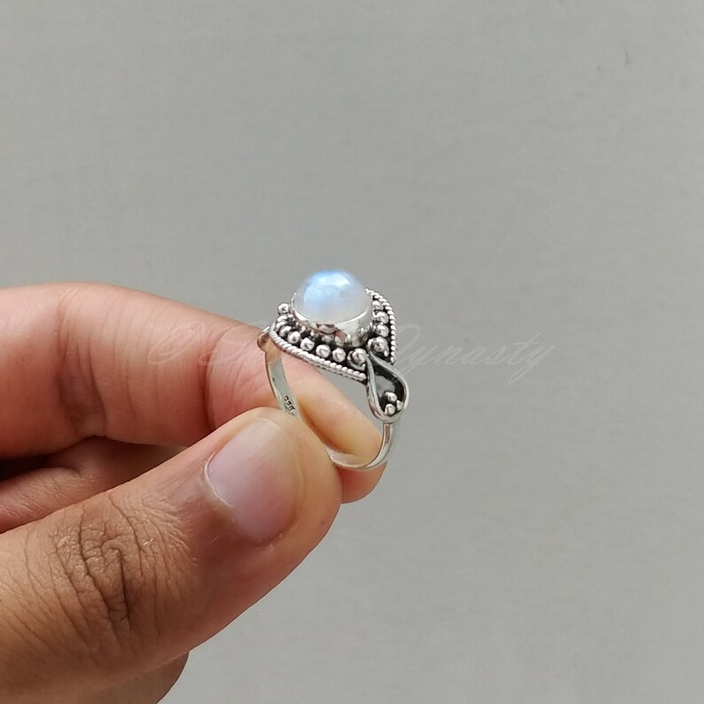 Round Moonstone Ring Blue Fire Moonstone Ring 925 Solid Sterling Silver Ring Anniversary Gift Silver Boho Ring Rainbow Moonstone Ring