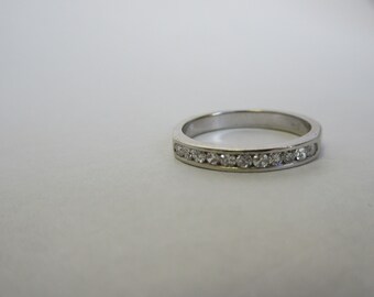 14K White Gold Single Cut Diamond Wedding Band